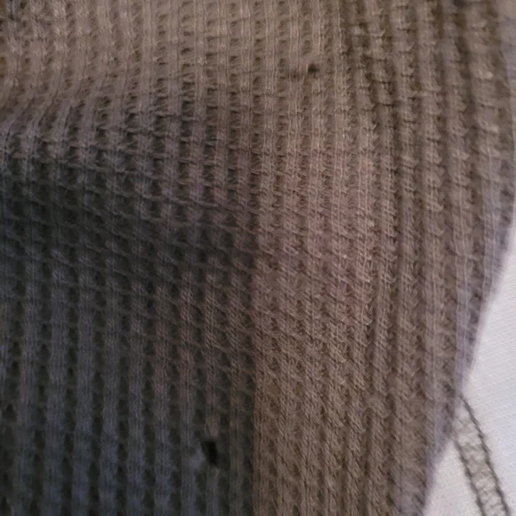 Free People We The Free Long Sleeve Top Wuth Patterned Sleeves L - Picture 8 of 8